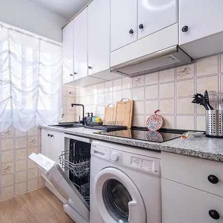 Apartment Calle Helsinki 23, With 2 Bedrooms , 200 Meters From Locos Torrevieja